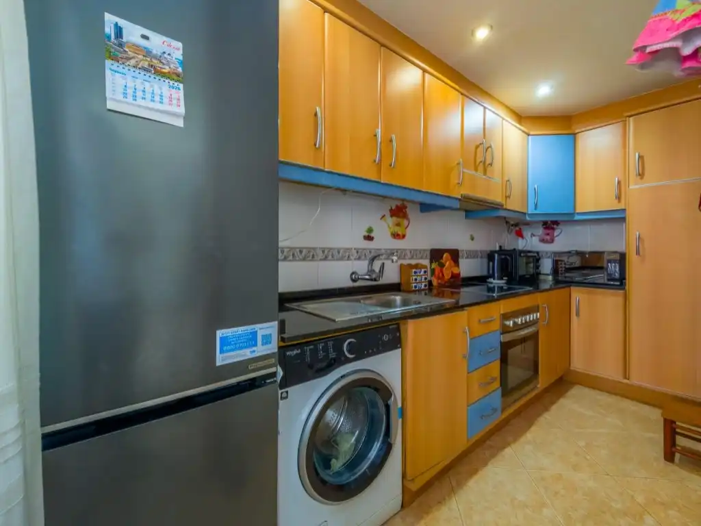 Küche von Haus oder Chalet zum Verkauf in Torrevieja mit Klimaanlage, Privatgarten und Möbliert