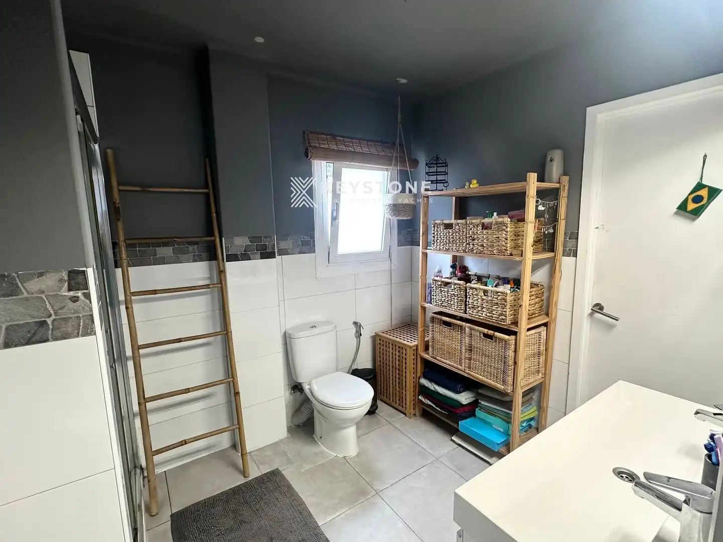Bathroom of Attic for rent in  Palma de Mallorca  with Air Conditioner and Terrace