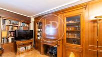 Living room of Flat for sale in  Madrid Capital  with Air Conditioner, Heating and Private garden