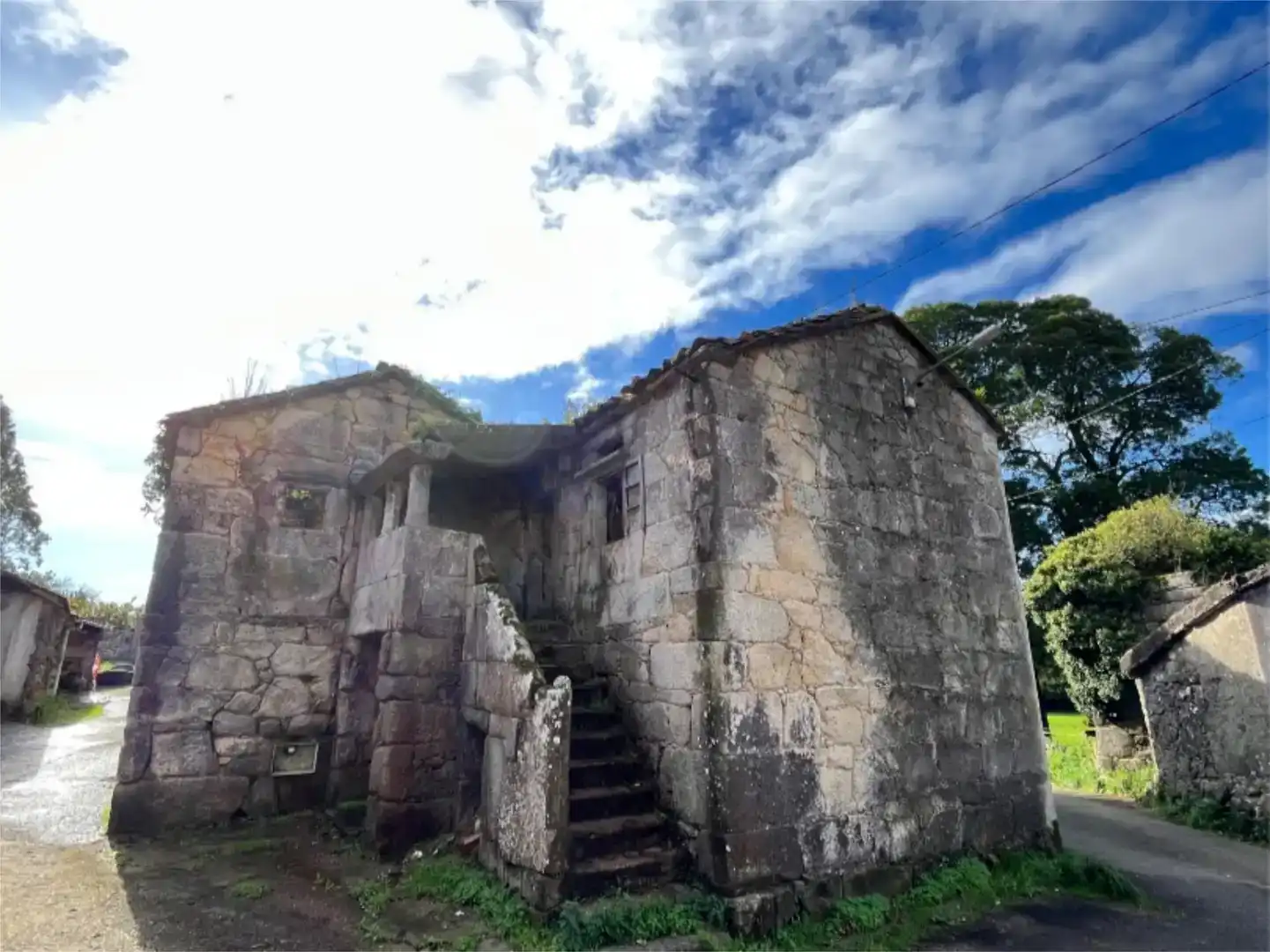 Vista exterior de Casa adosada en venda en Vimianzo