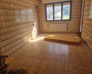 Flat for sale in Trabada