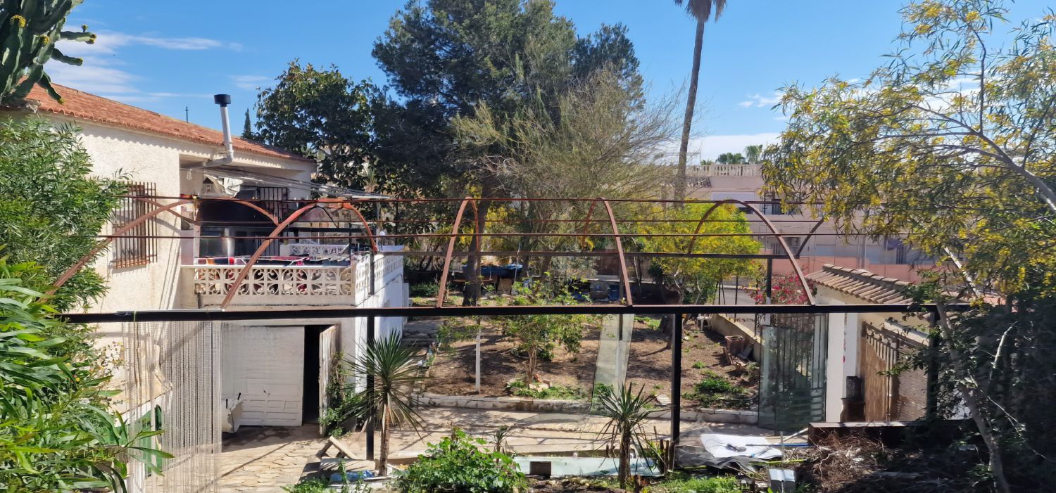 Jardí de Finca rústica en venda en Algorfa amb Jardí privat