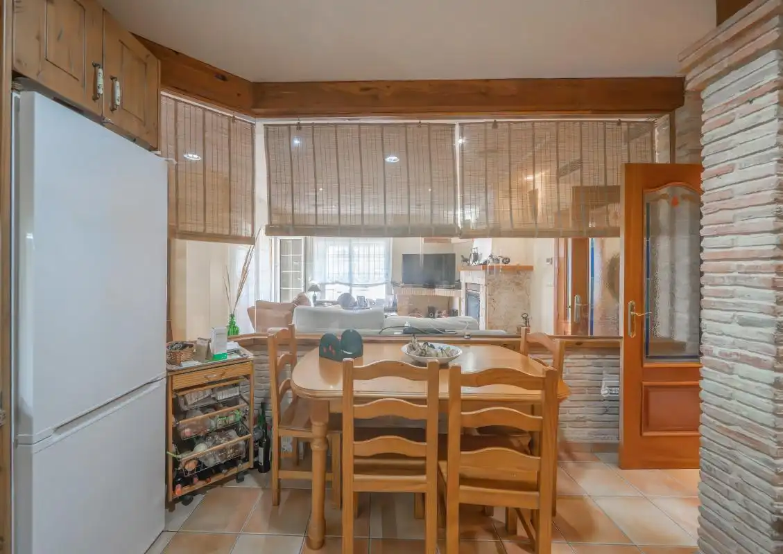 Kitchen of Houses for sale in San Vicente del Raspeig / Sant Vicent del Raspeig  with Air Conditioner, Heating and Private garden