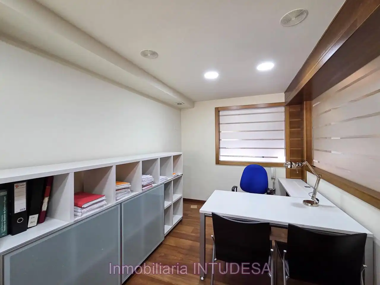 Büro zur Miete in Tudela mit Klimaanlage und Möbliert