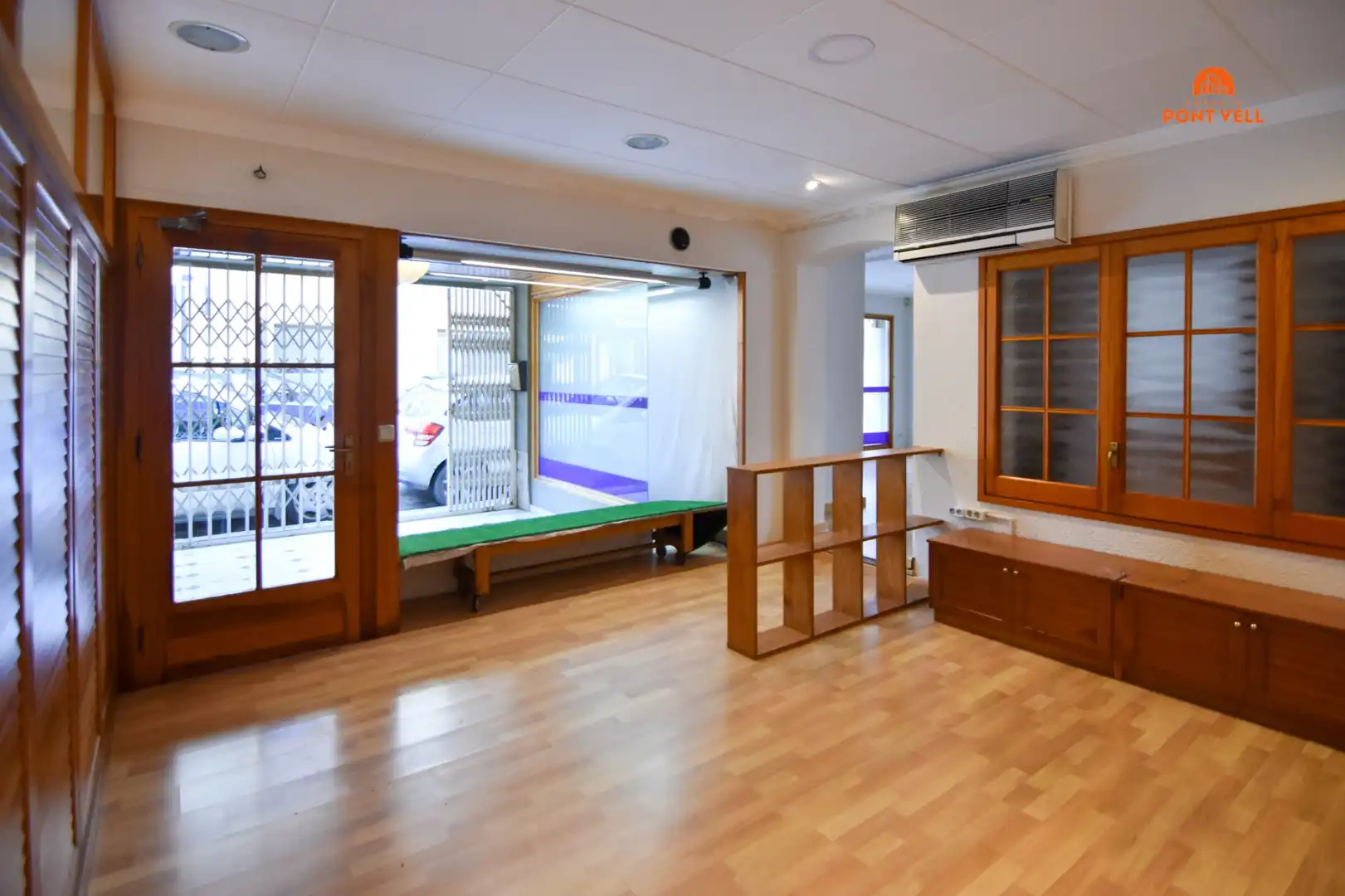 Local comercial de lloguer a La Bisbal d'Empordà, imagen 2