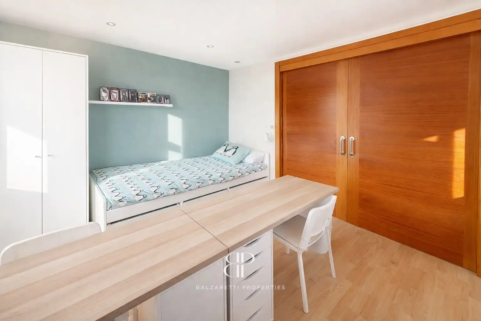 Bedroom of Flat for sale in Alella  with Heating, Terrace and Furnished