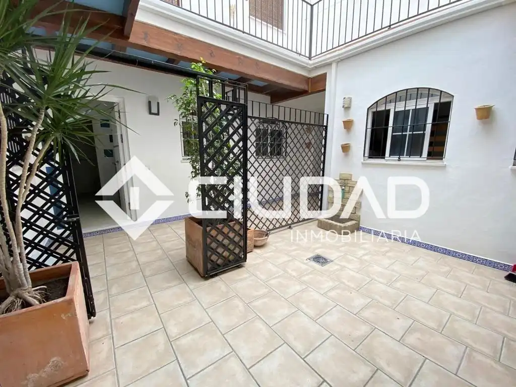 Flat for sale in Lebrija