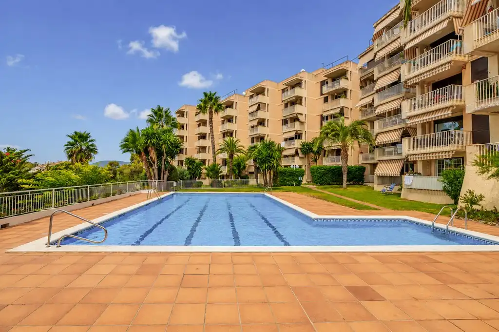 Piscina de Ático en venta en Sant Pere de Ribes con Aire acondicionado, Terraza y Amueblado
