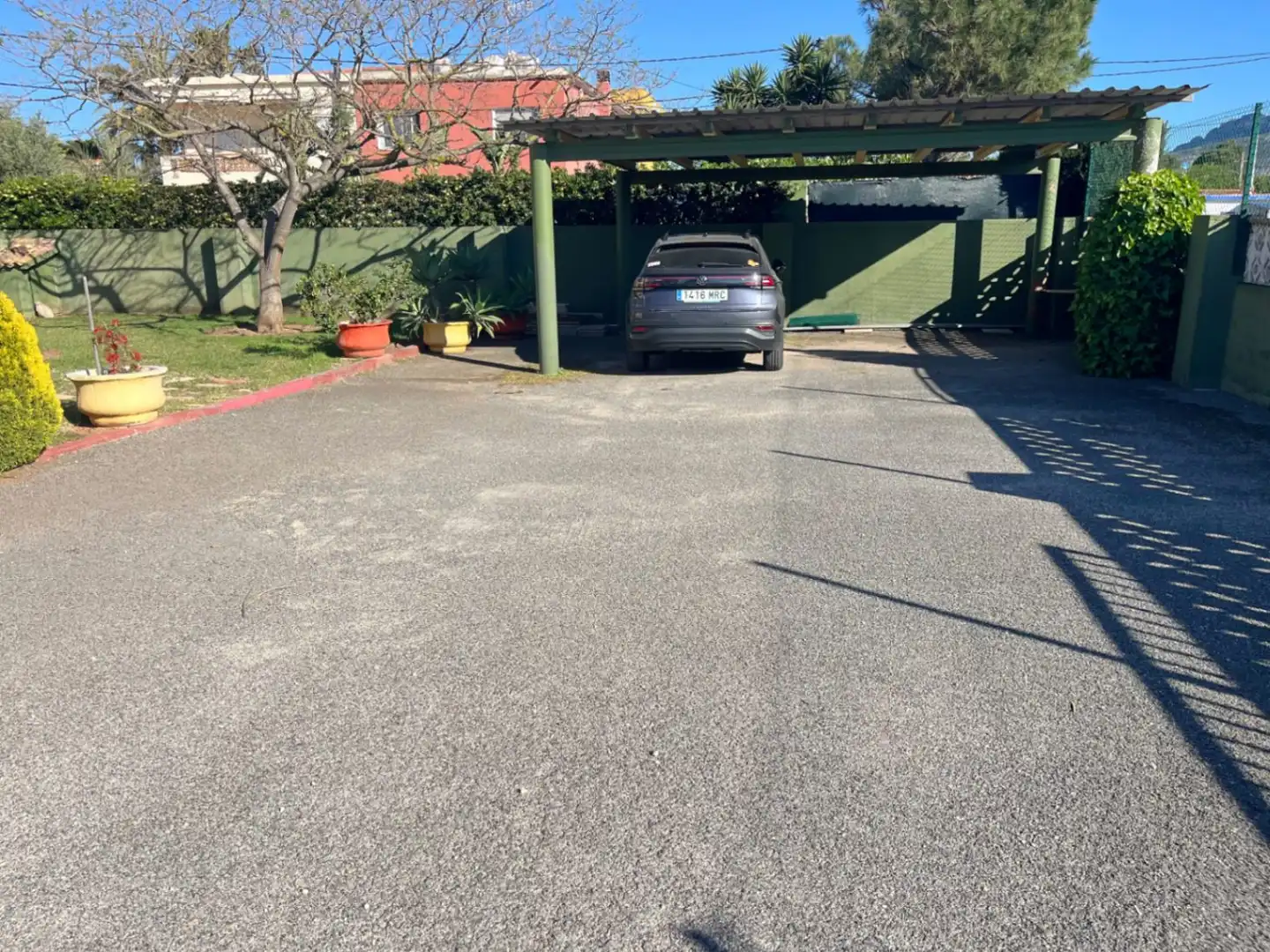 Parking de Casa o chalet en venta en Dénia con Calefacción, Terraza y Piscina