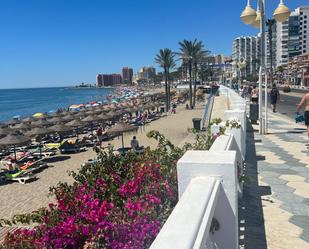 Vista exterior de Pis de lloguer en Benalmádena amb Aire condicionat i Balcó