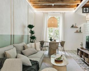 Living room of Flat to rent in  Barcelona Capital  with Air Conditioner, Heating and Furnished