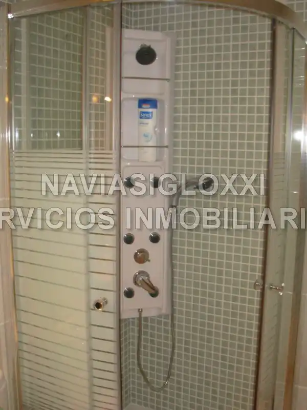 Baño de Dúplex de alquiler en Nigrán con Parquet, Terraza y Amueblado