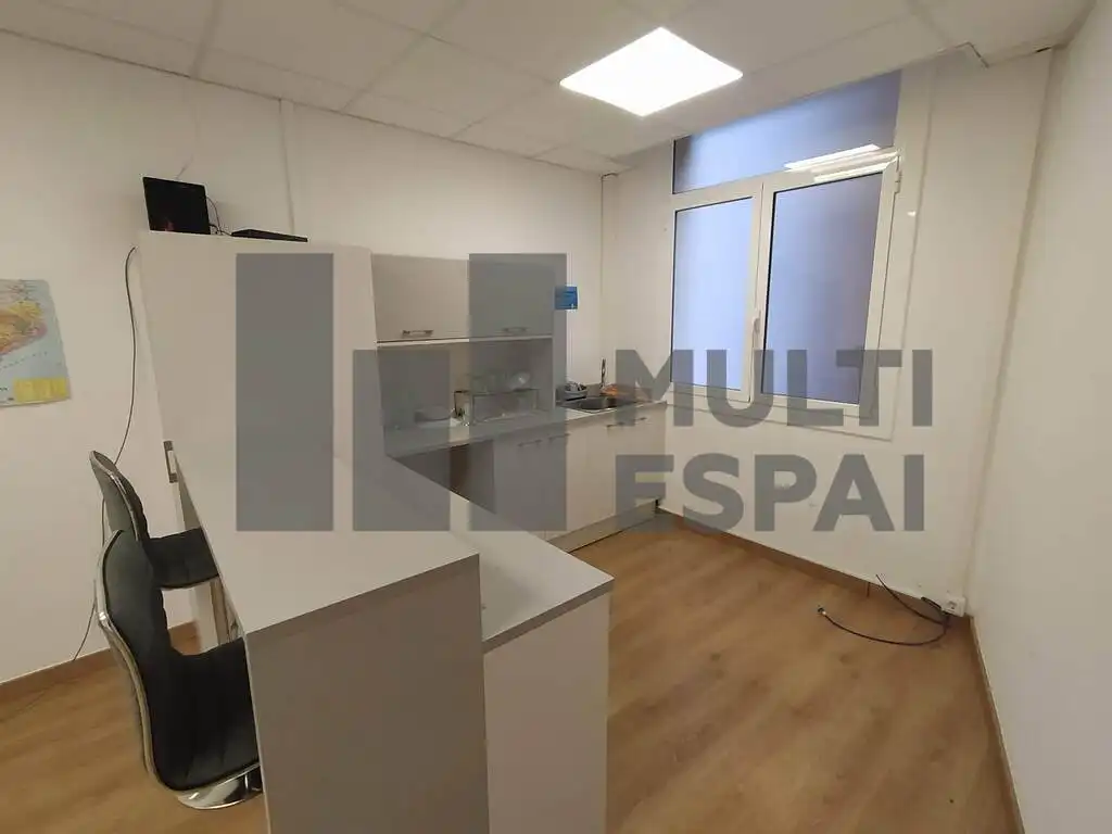 Business premises to rent in Carrer de Còrsega, imagen 21