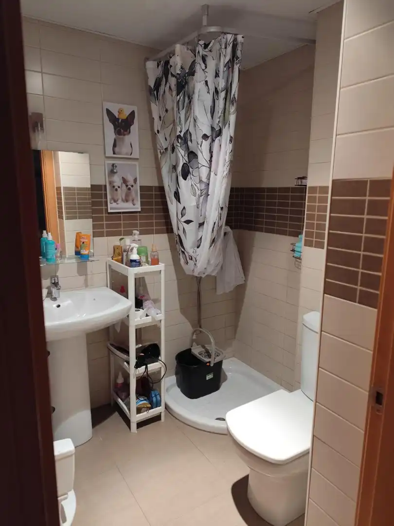 Badezimmer von Wohnung zum Verkauf in Gandesa mit Klimaanlage, Heizung und Balkon
