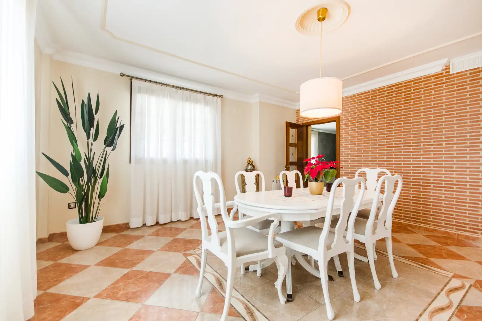 Dining room of Houses for sale in Aranjuez  with Air Conditioner, Heating and Private garden