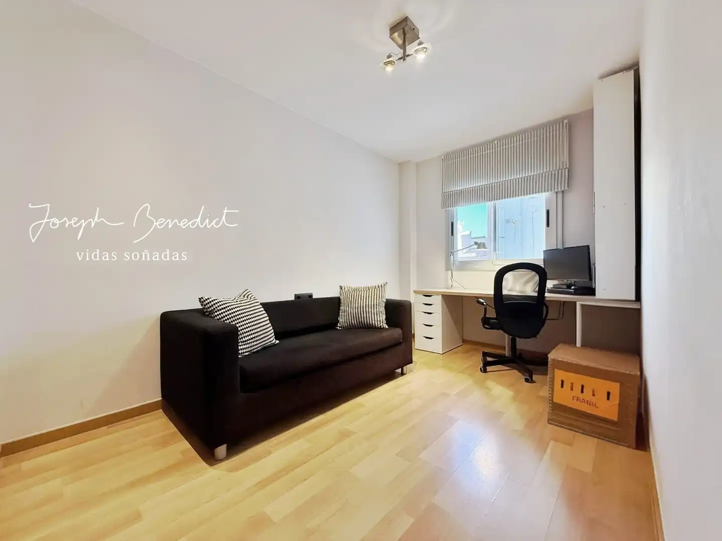 Habitación de Ático en venta en Castelldefels con Aire acondicionado, Calefacción y Parquet
