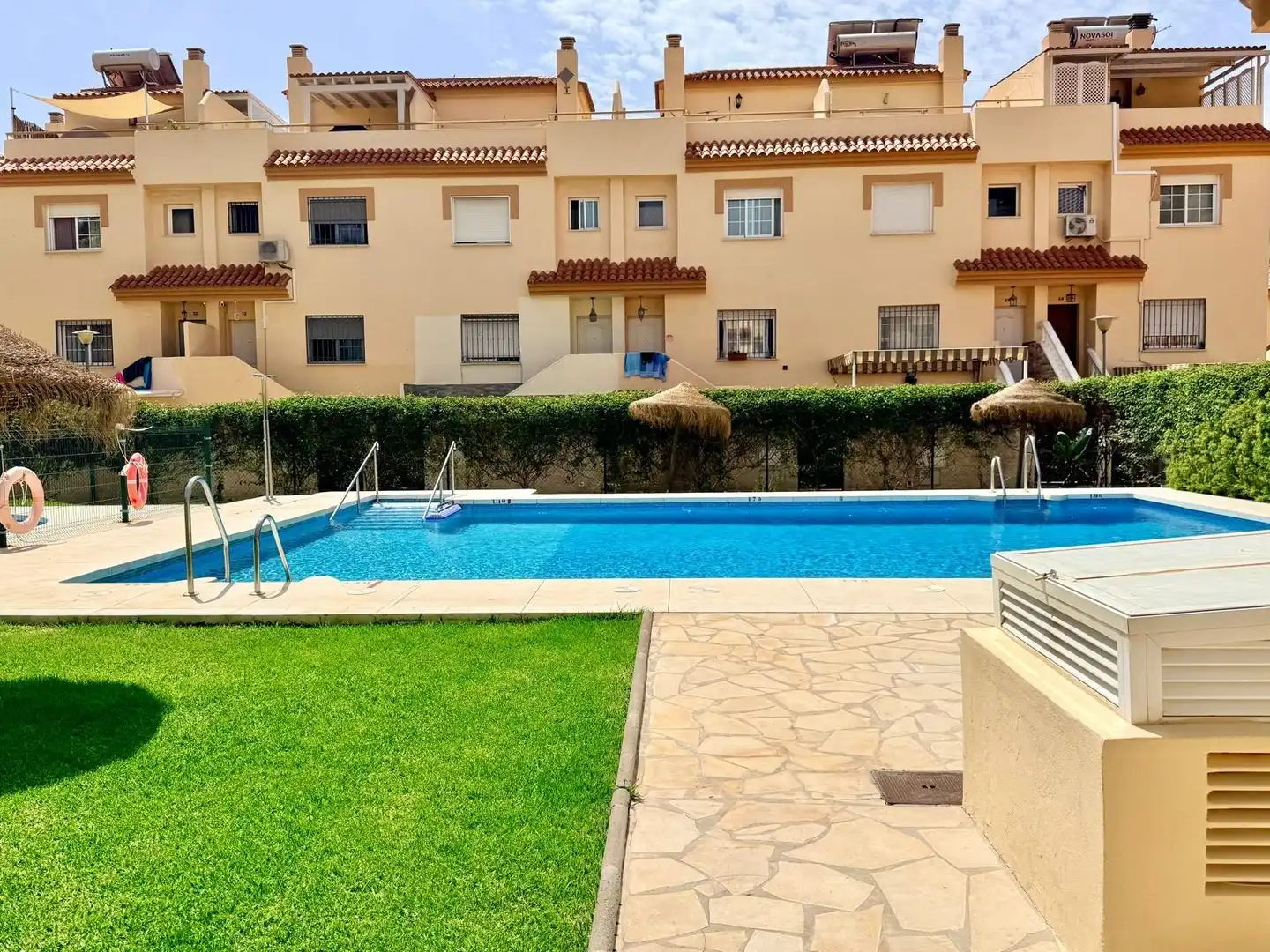 Adosado con terraza en venta en Urbanizacion HACIENDA CONDEMAR
