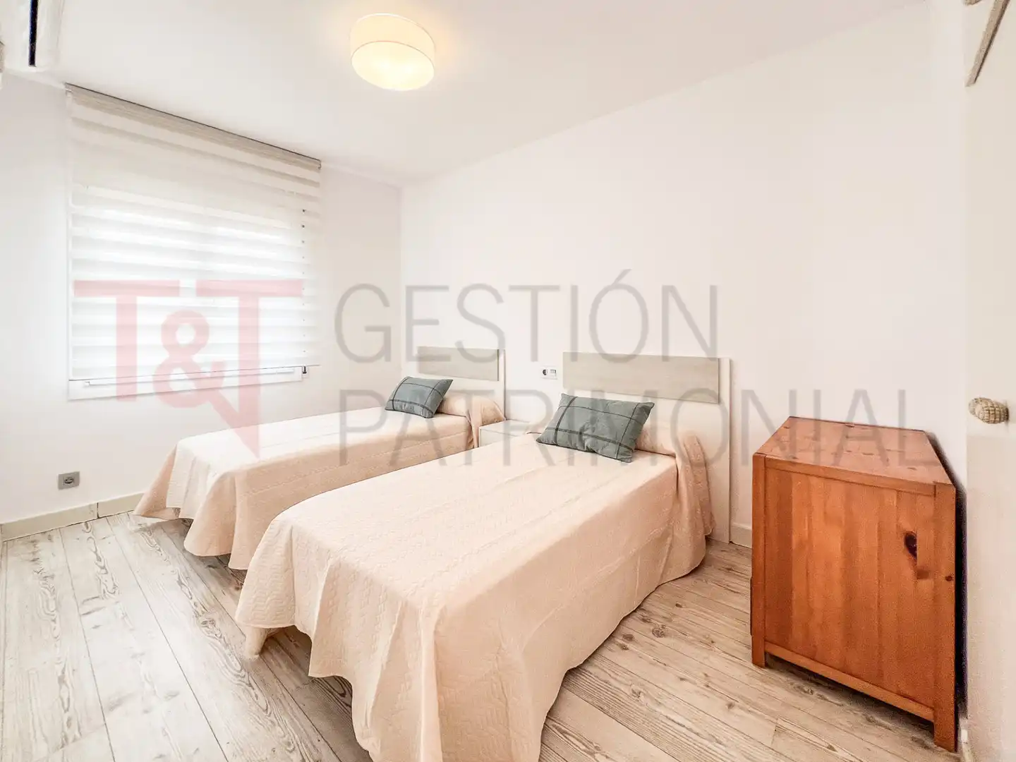 Bedroom of Flat for sale in Castell d'Aro, Platja d'Aro i s'Agaró  with Air Conditioner, Heating and Terrace