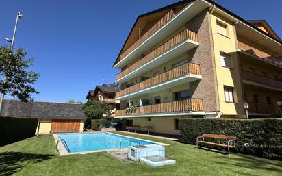 Piscina de Àtic en venda en Llívia amb Aire condicionat, Calefacció i Parquet