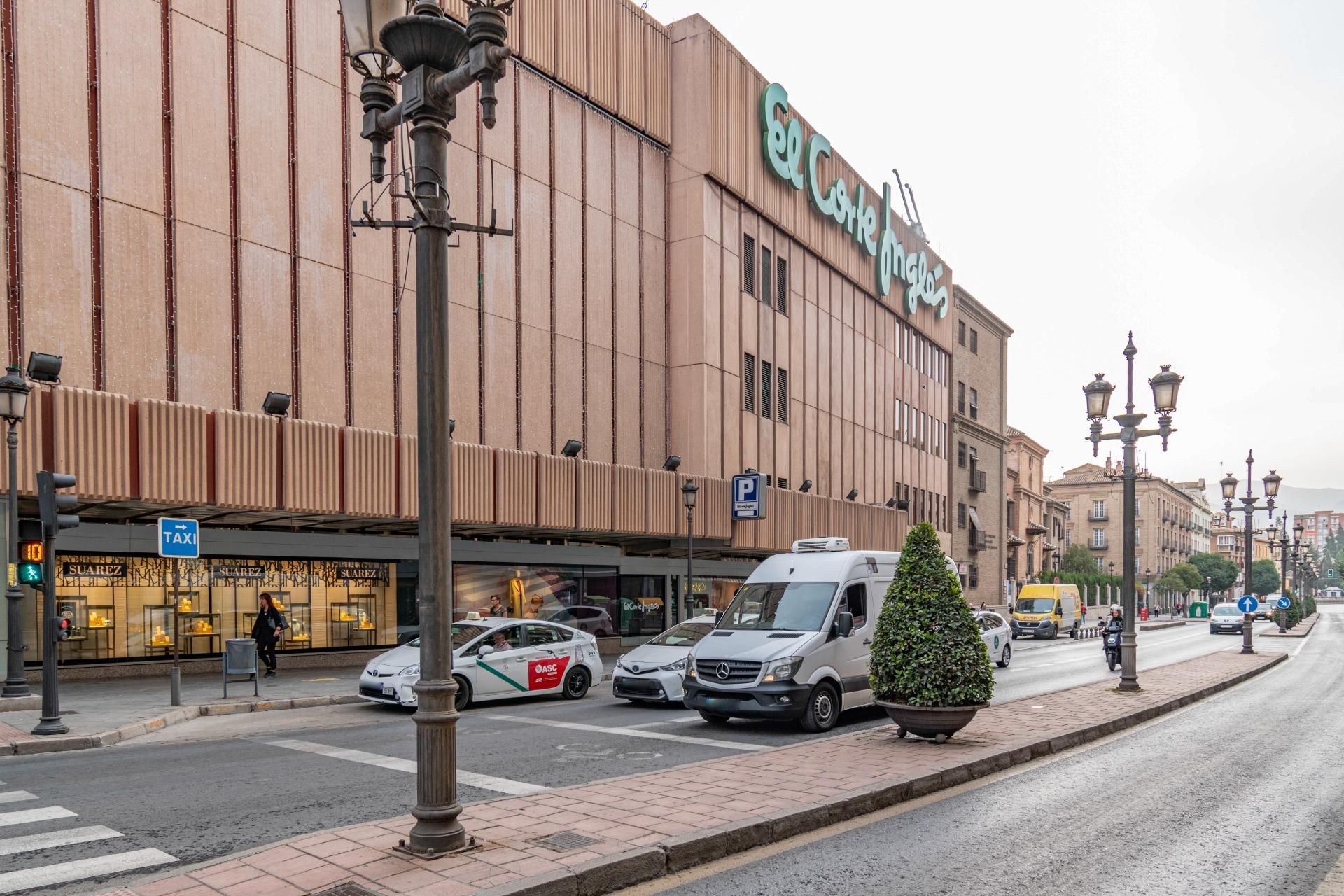 Exterior view of Flat for sale in  Granada Capital