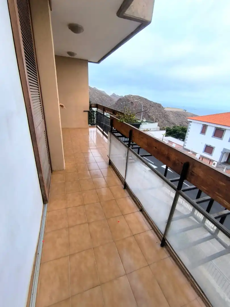 Terraza de Piso en venta en Santa Cruz de Tenerife con Horno, Lavadora y Balcón