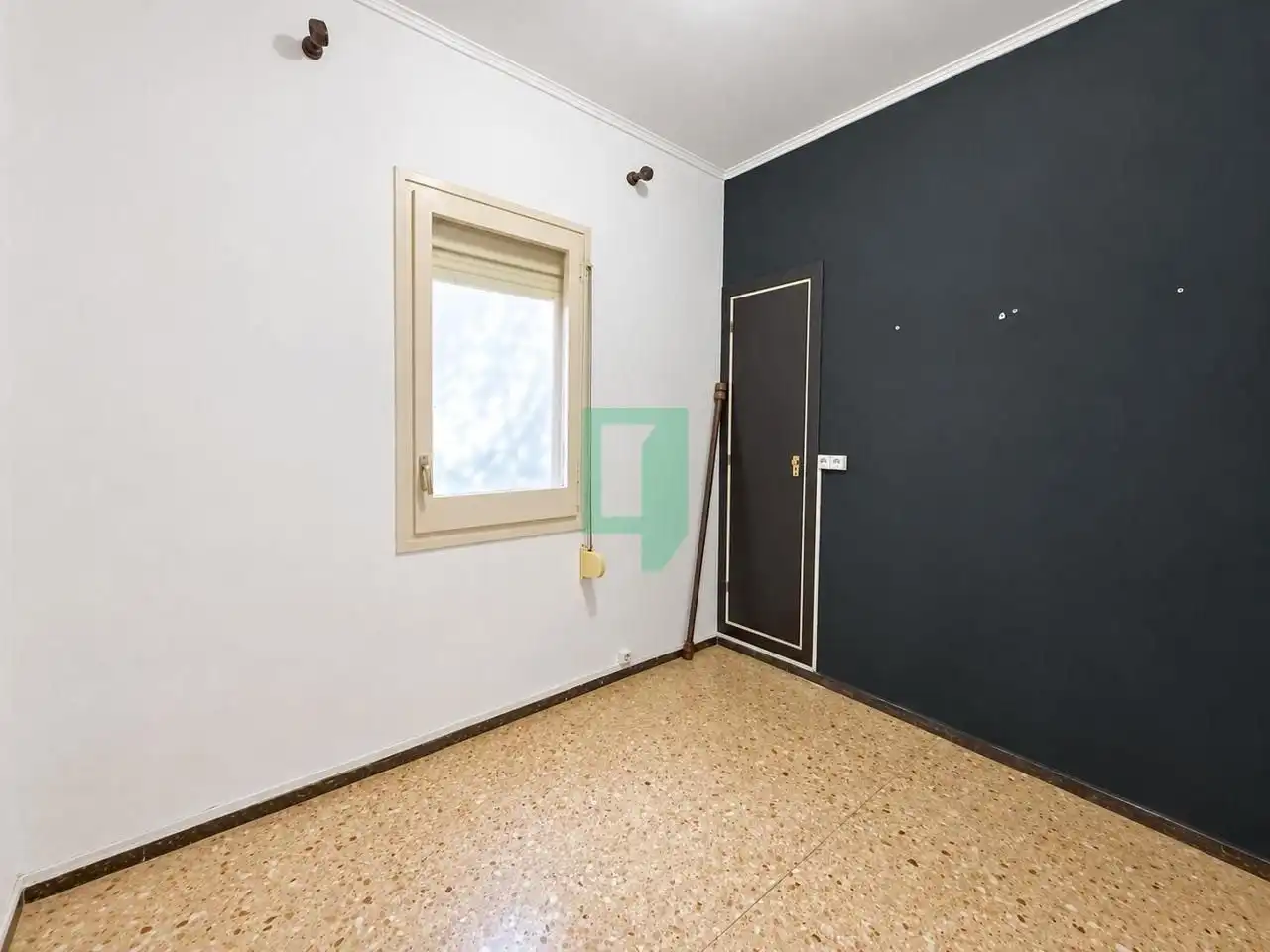 Bedroom of Flat for sale in Badalona  with Air Conditioner and Balcony