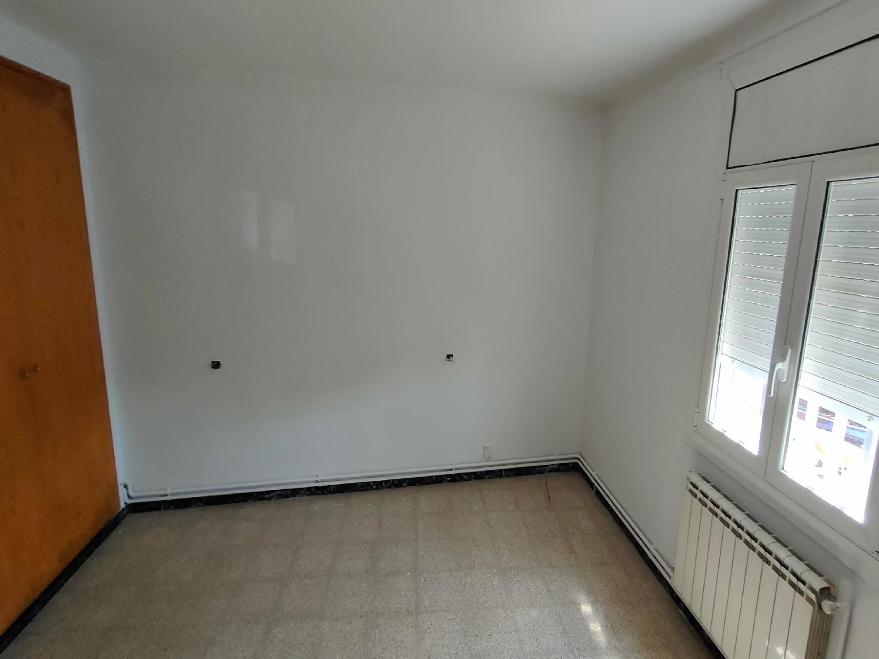 Dormitori de Casa o xalet en venda en Sant Miquel de Fluvià amb Traster