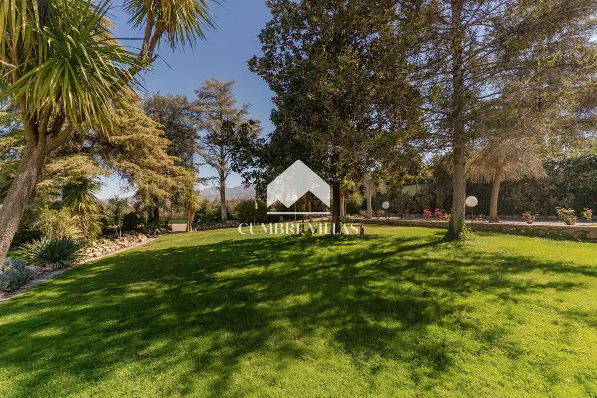 Garden of Houses for sale in Gójar  with Heating, Private garden and Terrace