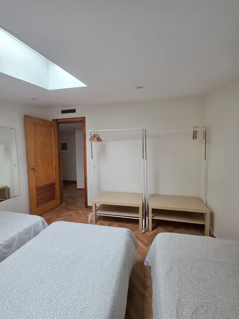 Bedroom of Duplexes for sale in Madrid  with Air Conditioner, Heating and Parquet flooring