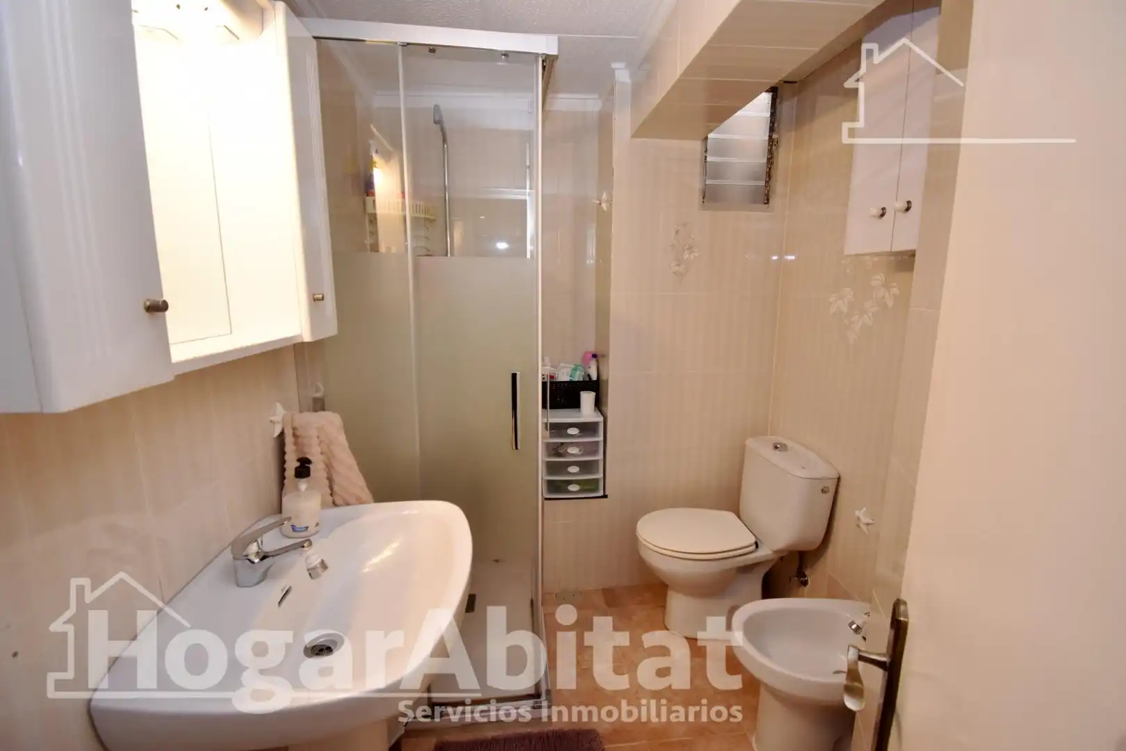 Baño de Piso en venta en Alzira con Aire acondicionado y Balcón