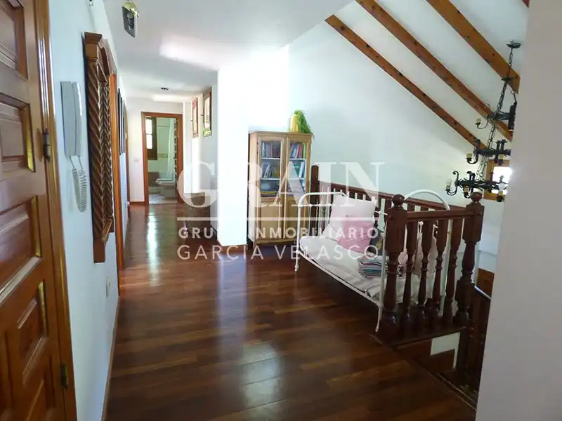 Houses for sale in Albacete  with Air Conditioner, Heating and Private garden