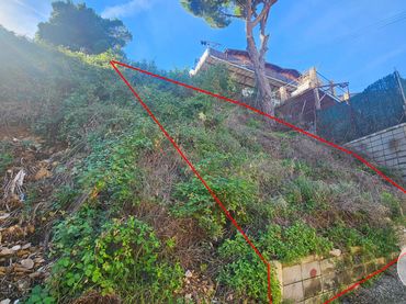 Terreno residenziale in vendita a Carrer de Castellfollit 31