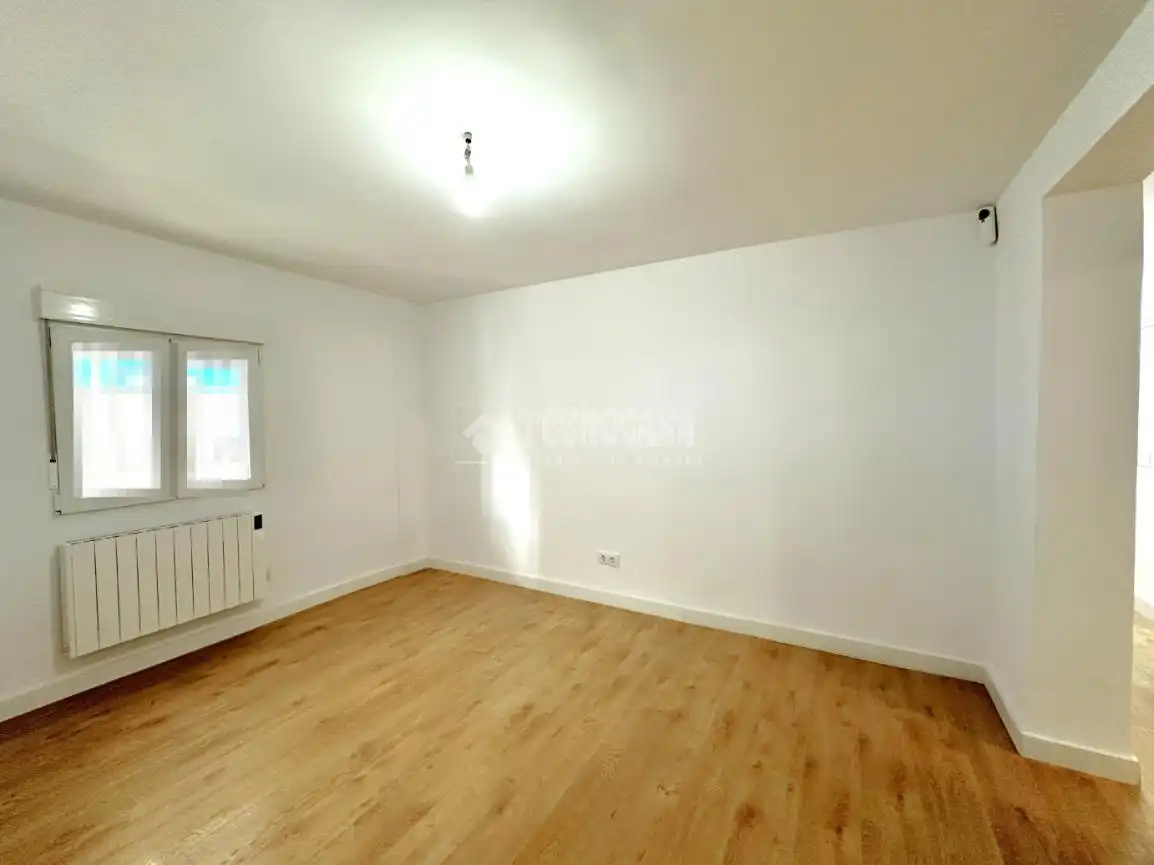 Bedroom of Flat for sale in Móstoles  with Heating
