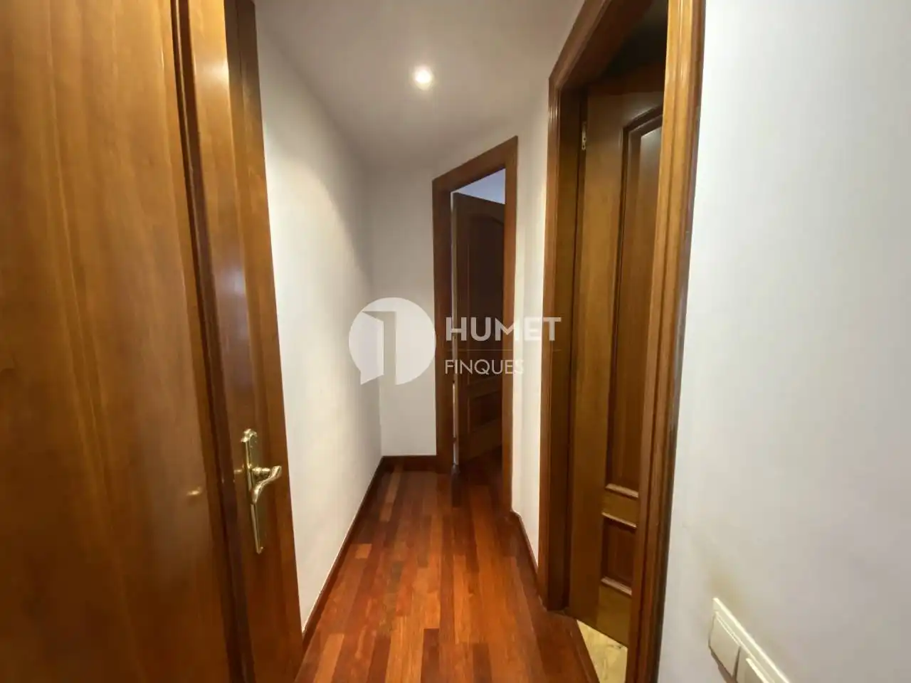 Dúplex en venta en Sant Cugat del Vallès con Aire acondicionado, Calefacción y Jardín privado