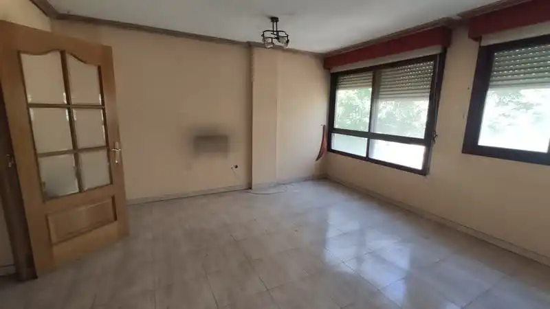Wohnung zum Verkauf in C/ Asturias, Parque Europa - Los Pitufos
