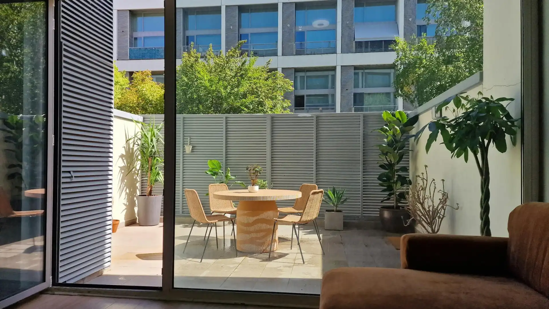 Terrassa de Pis de lloguer en Madrid amb Aire condicionat, Calefacció i Jardí privat