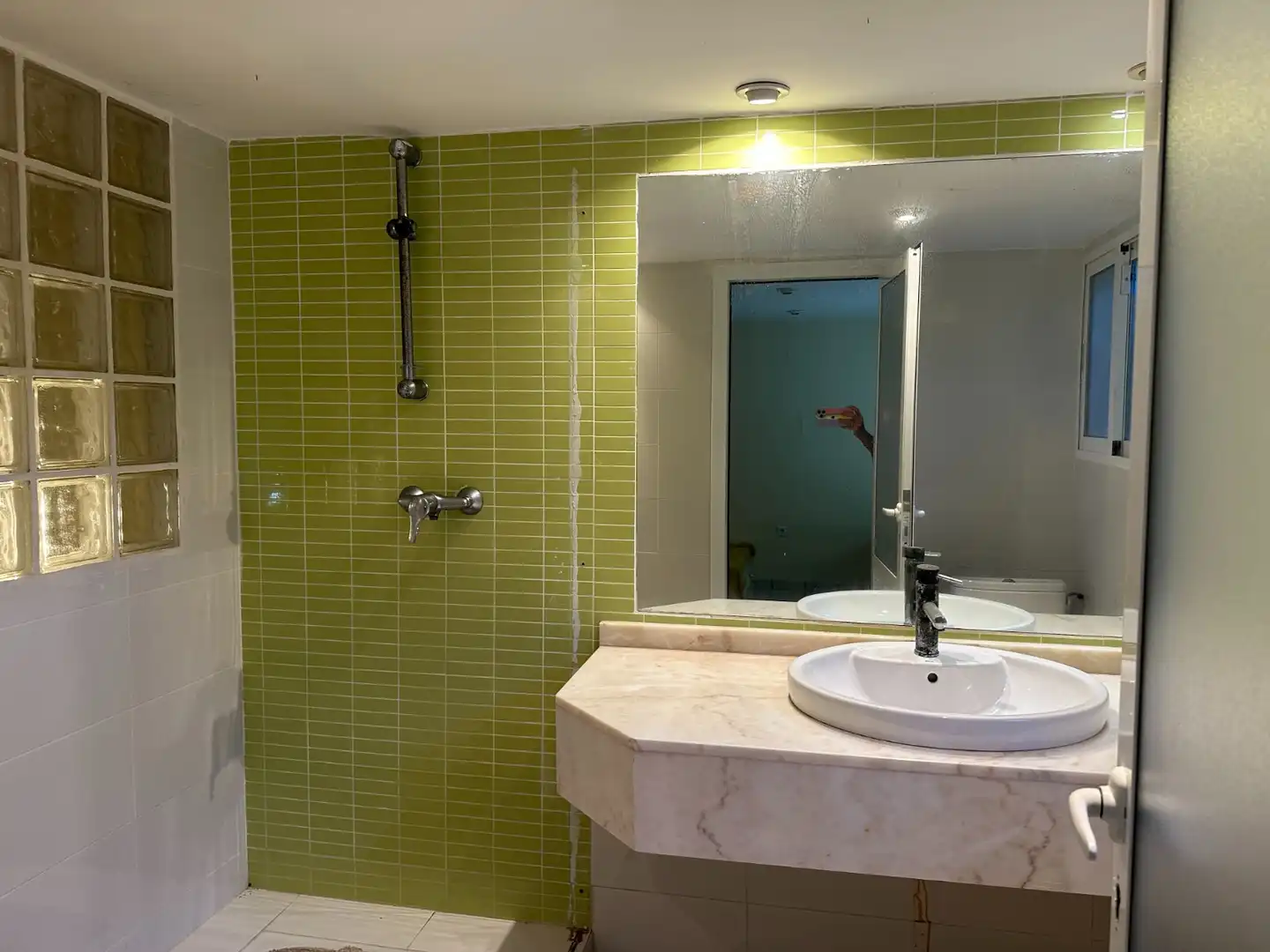 Badezimmer von Einfamilien-Reihenhaus zum Verkauf in Orihuela mit Terrasse, Abstellraum und Schwimmbad