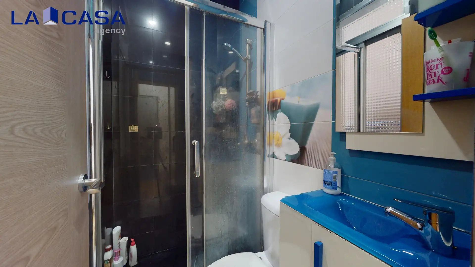Baño de Planta baja en venta en Bilbao  con Calefacción