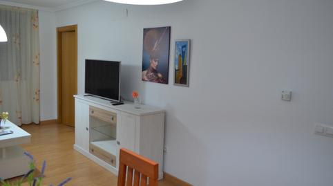 Foto 5 de Piso de alquiler en Calle Tornavacas, 29, Miralvalle - Av. Virgen del Puerto - La Data, Plasencia