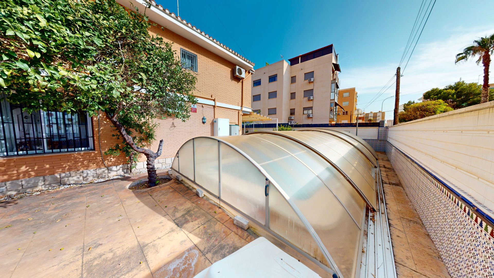 Terrace of House or chalet for sale in El Campello  with Air Conditioner, Private garden and Terrace