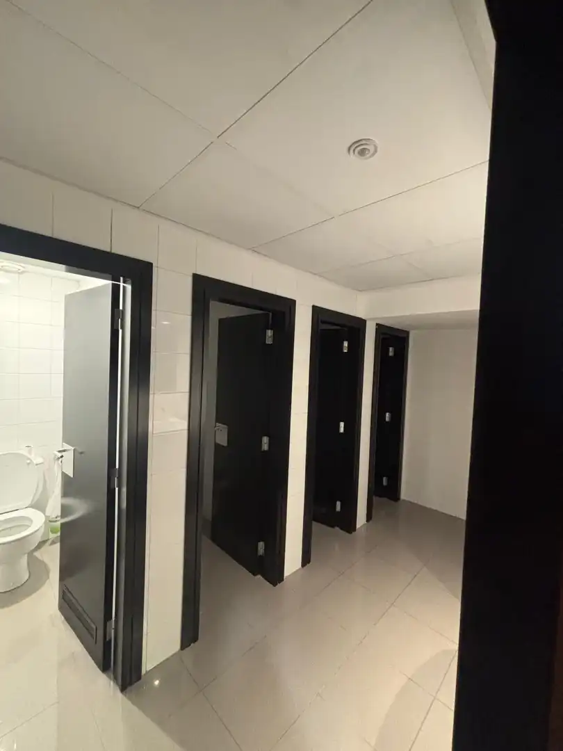 Baño de Oficina de alquiler en Vitoria - Gasteiz con Calefacción