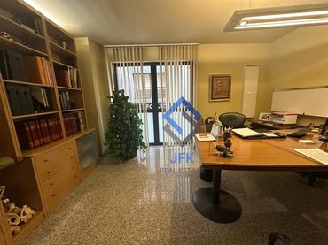Ufficio con ascensore in affitto a Carlemany
