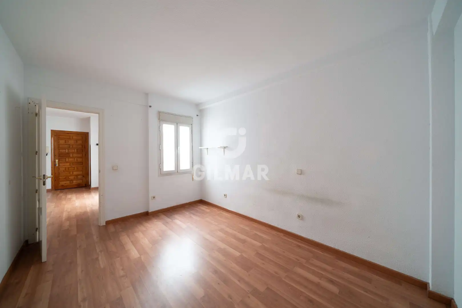 Habitación de Piso en venta en Madrid con Calefacción