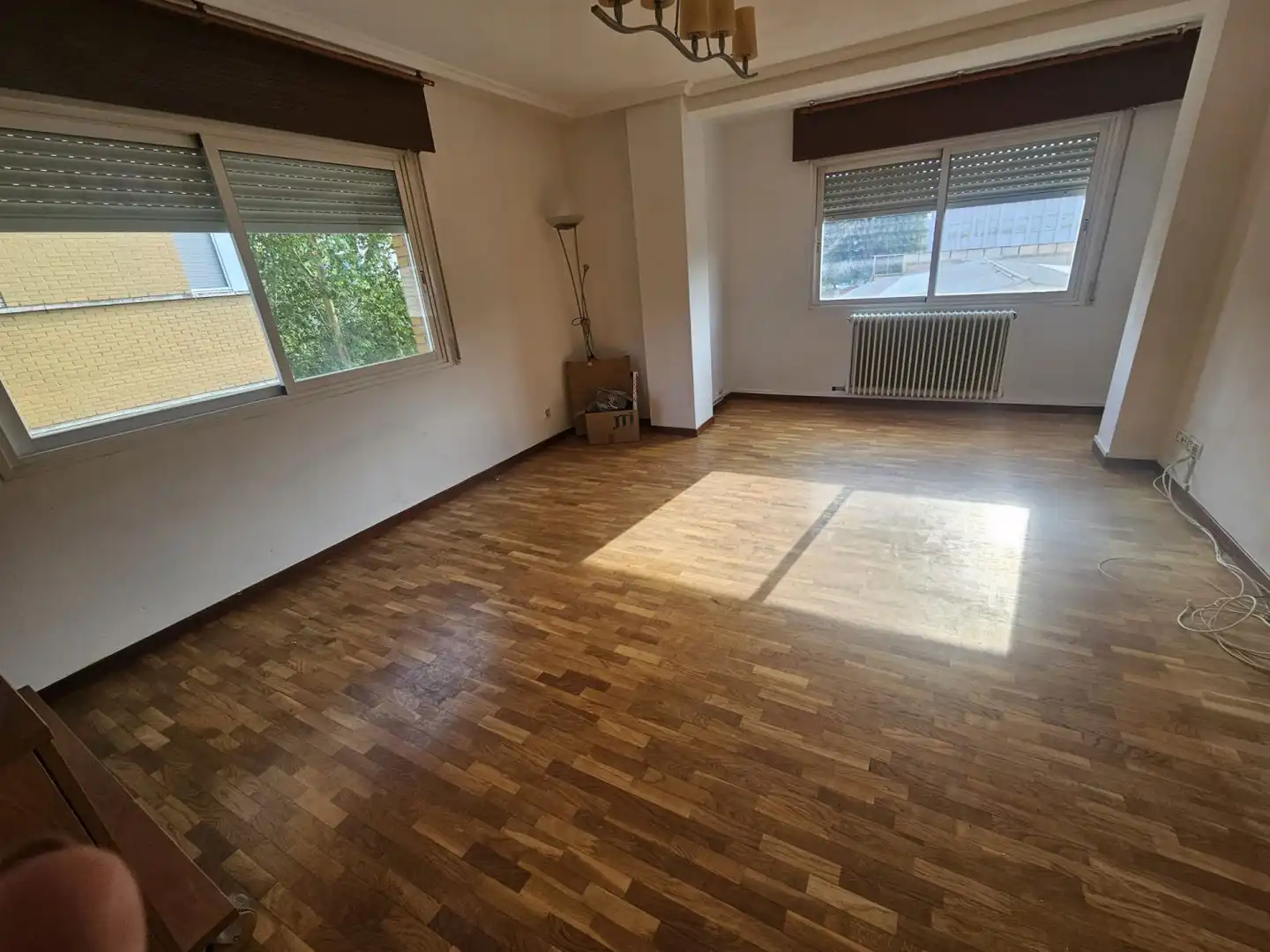 Sala de estar de Piso en venta en  Logroño con Calefacción, Parquet y Trastero