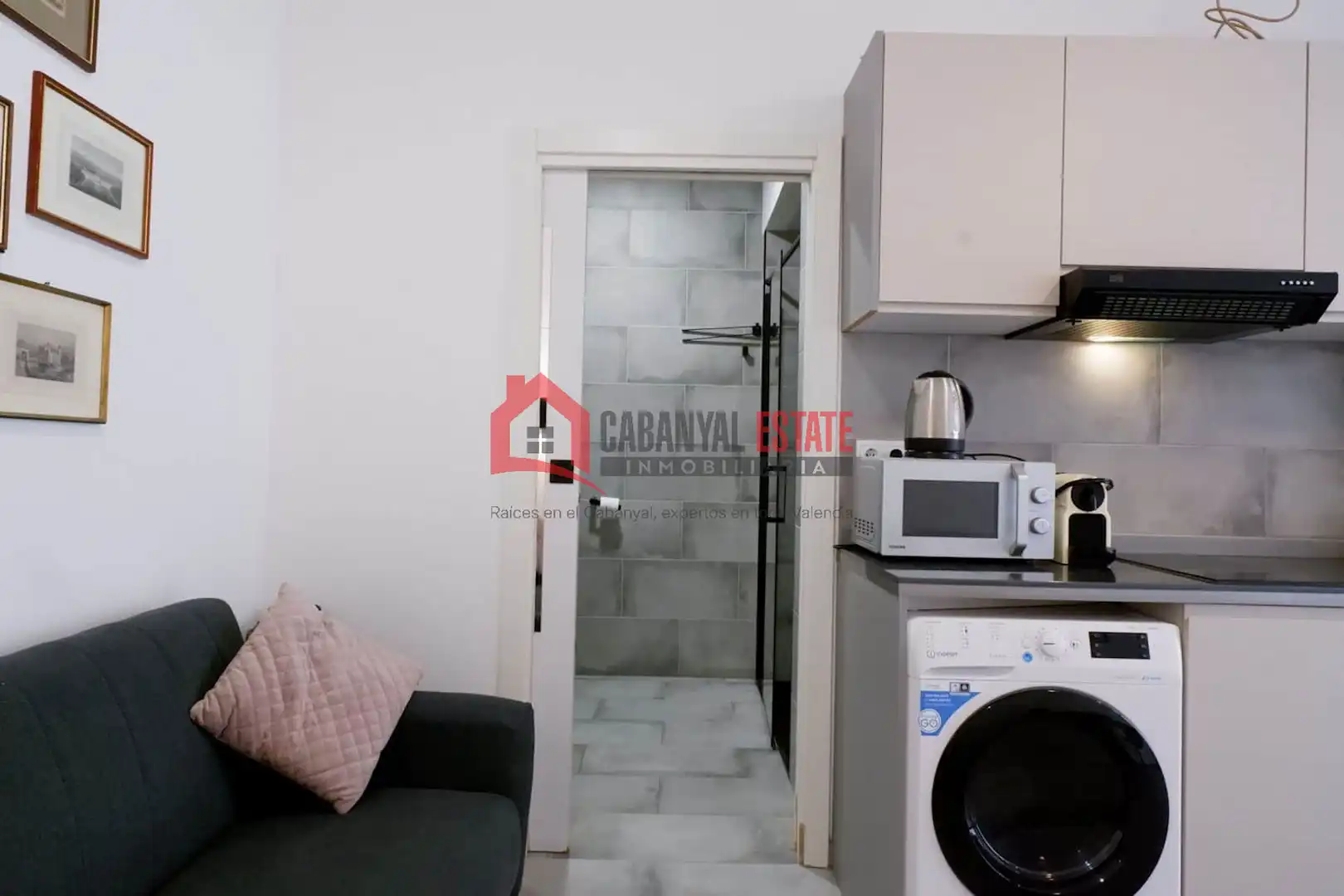 Habitación de Apartamento en venta en Valencia con Aire acondicionado, Calefacción y Amueblado