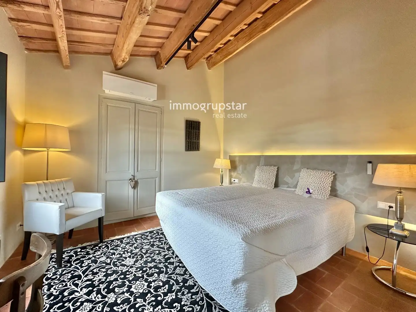 Dormitori de Casa o xalet en venda en Poble