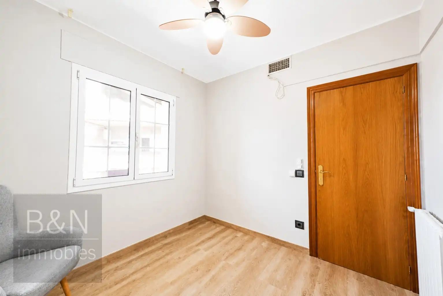 Habitación de Piso en venta en Terrassa con Aire acondicionado y Balcón