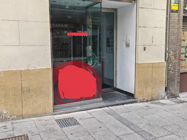 Local comercial de lloguer a Calle de San Miguel