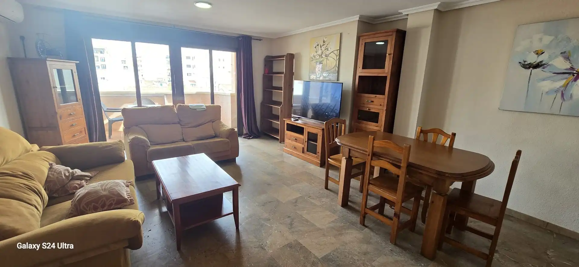Sala d'estar de Apartament de lloguer en Torrevieja amb Aire condicionat, Calefacció i Terrassa
