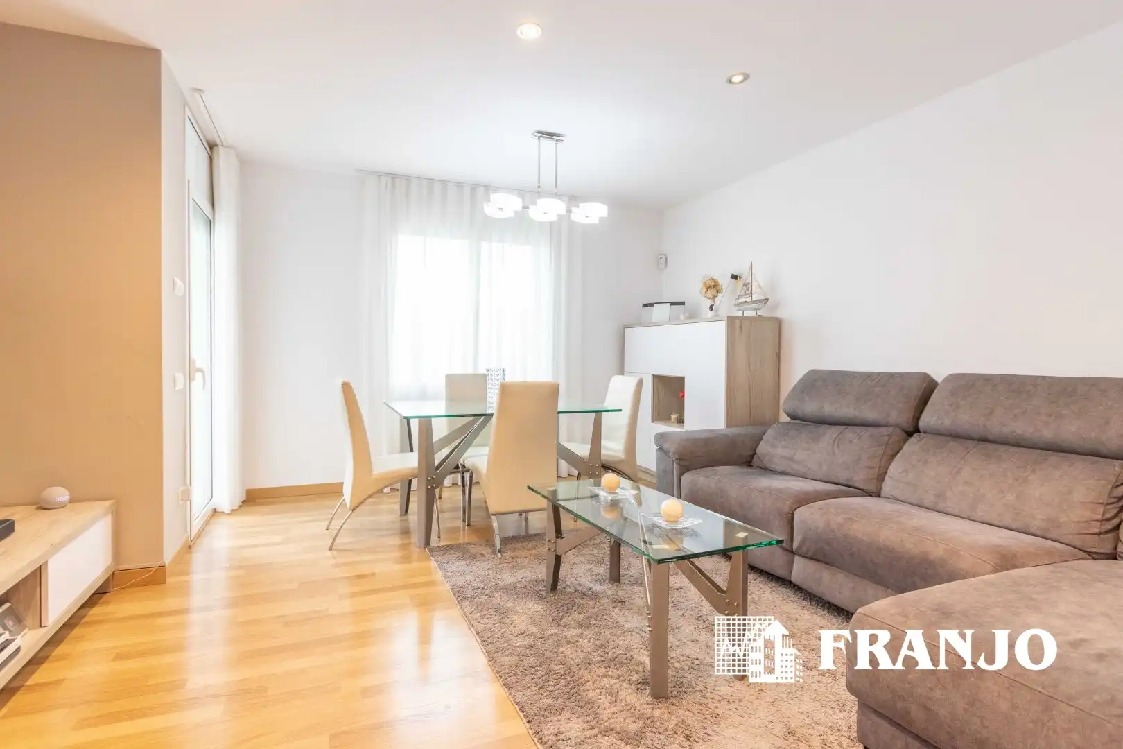 Exterior view of Flat for sale in Creu de Barberà - Sector Sud